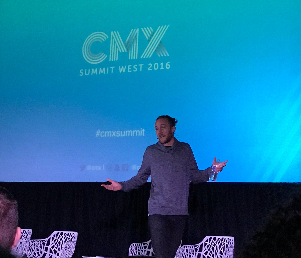 staringispolite's tweet photo. Watching @DavidSpinks do his thing at #CMXsummit! #StoopinIt https://t.co/As6fGySVrc