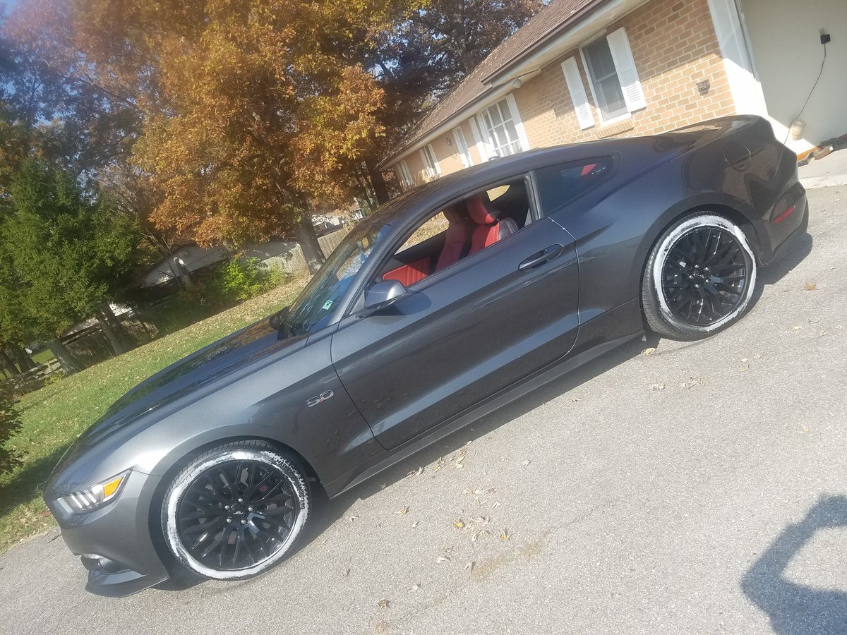 White walls! Haha not really JOKERS. just TIRE SHINE!