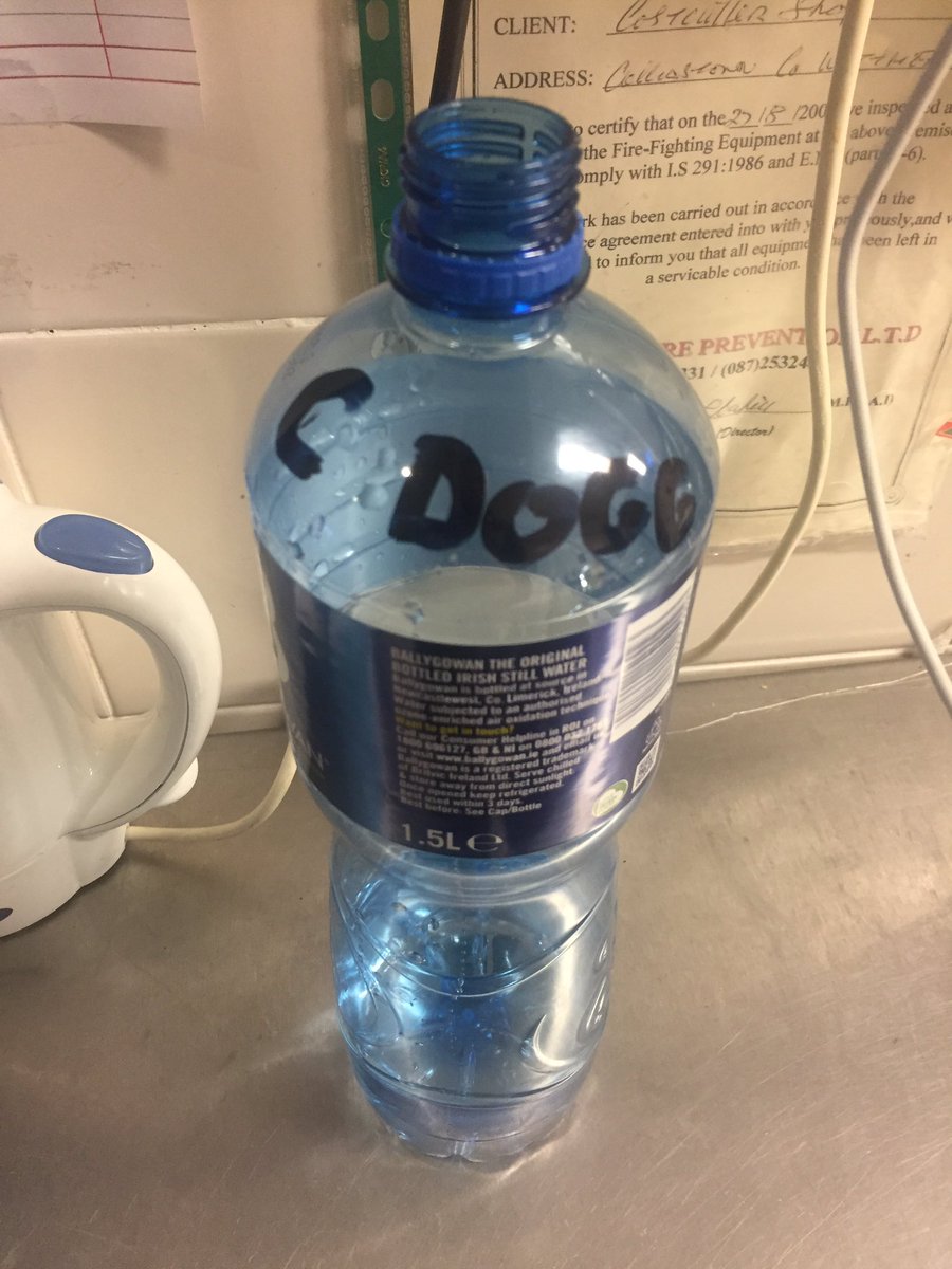 Croco_doyle's tweet photo. How i mark stuff in the shop #CDogg #CDOdoubleG https://t.co/VA6iP27uSt