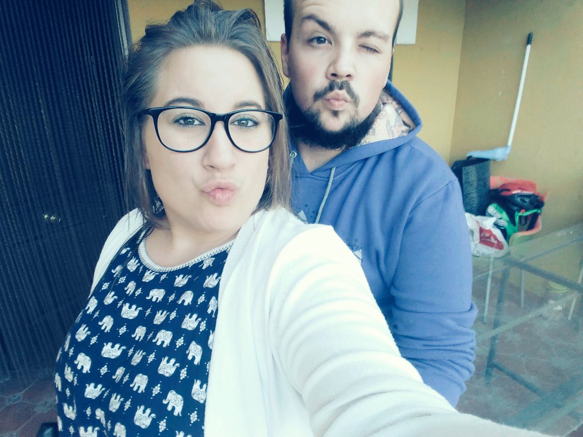 SrtaSorayaa's tweet photo. 👉Buenas Tardes Primoores! Noos vamos dee Tiendas con el Peqee😊 que llevamos Tiempo Sin Salir 😜#TardeConEl #TwaOff🔐 https://t.co/N0d59mJf4u