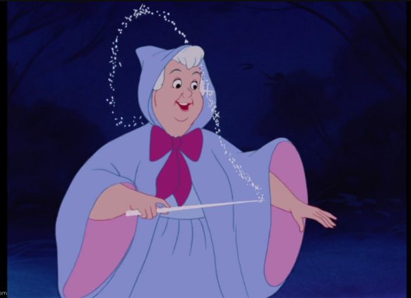 Natasha_Rapp's tweet image. My twin sister @CocoRapp announced her special surprise to me the other day by singing "Bipity-bopity-BEER!" 😹💕👯