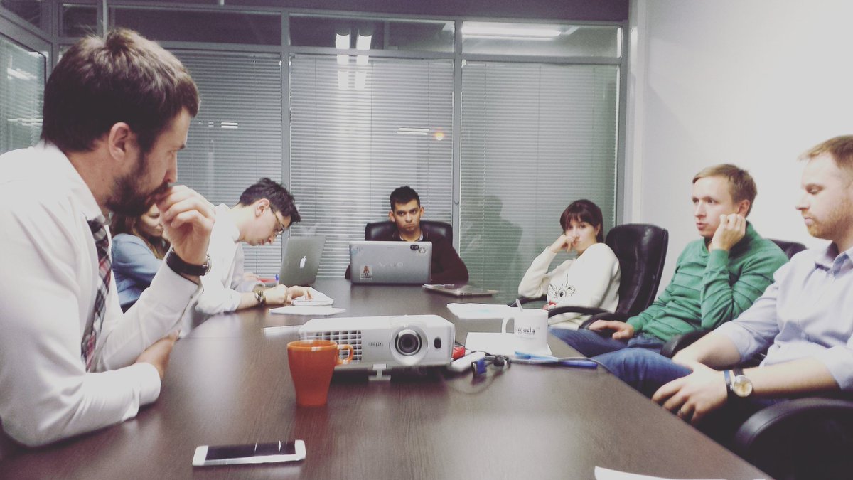 JulienNikolas's tweet photo. Our first Founder Story at @NUMA_msc. An informal discussion with a successful serial entrepreneur and our startups! https://t.co/1wAoTBZlPy