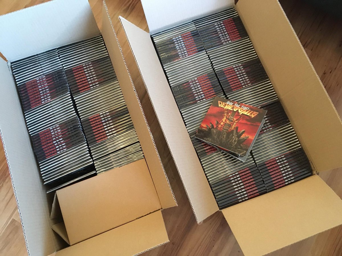 DevilsBallsMS's tweet photo. Ahh look what just arived from Poland! 
250 fuckin beautiful copys of 'Ride The Tiger 
Order: Devilsballsband@gmail.com 8€ + shipping https://t.co/phAbPof1ka