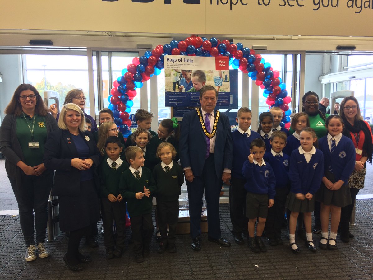 AdelleKarina's tweet photo. Voting has launched for #BagsofHelp in Tesco Ashford/Sunbury/Egham stores place your votes for who you want the most grant money to go to! https://t.co/WWXLyWtim7