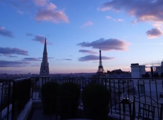 yourroomsready's tweet photo. View from penthouse suite from today's live FB feed - the timeless @FSParis   #LuxuryTravel #luxurylife #besthotels https://t.co/lOwaCm7AVk