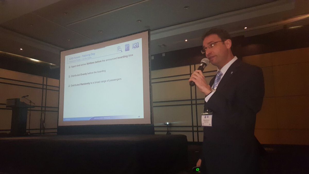 Aeropuerto_AAG's tweet photo. Participa Andreas Schimer Senior Advisor #ASQ en Foro #ACI2016 @ConvencionesGye #Guayaquil #AAG https://t.co/IqDScxxSJR