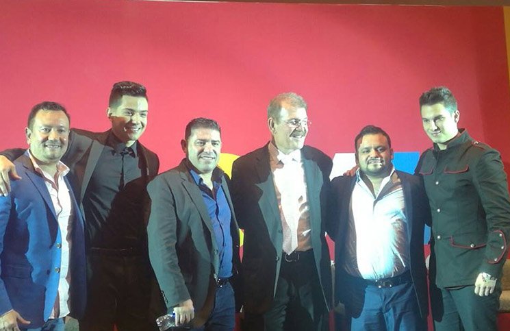 RadioNotas's tweet photo. Te compartimos lo que se expuso durante la conferencia “La expansión de la música grupera” en la #CML2016 https://t.co/vl4bAymEOI https://t.co/wEVaKEBClk