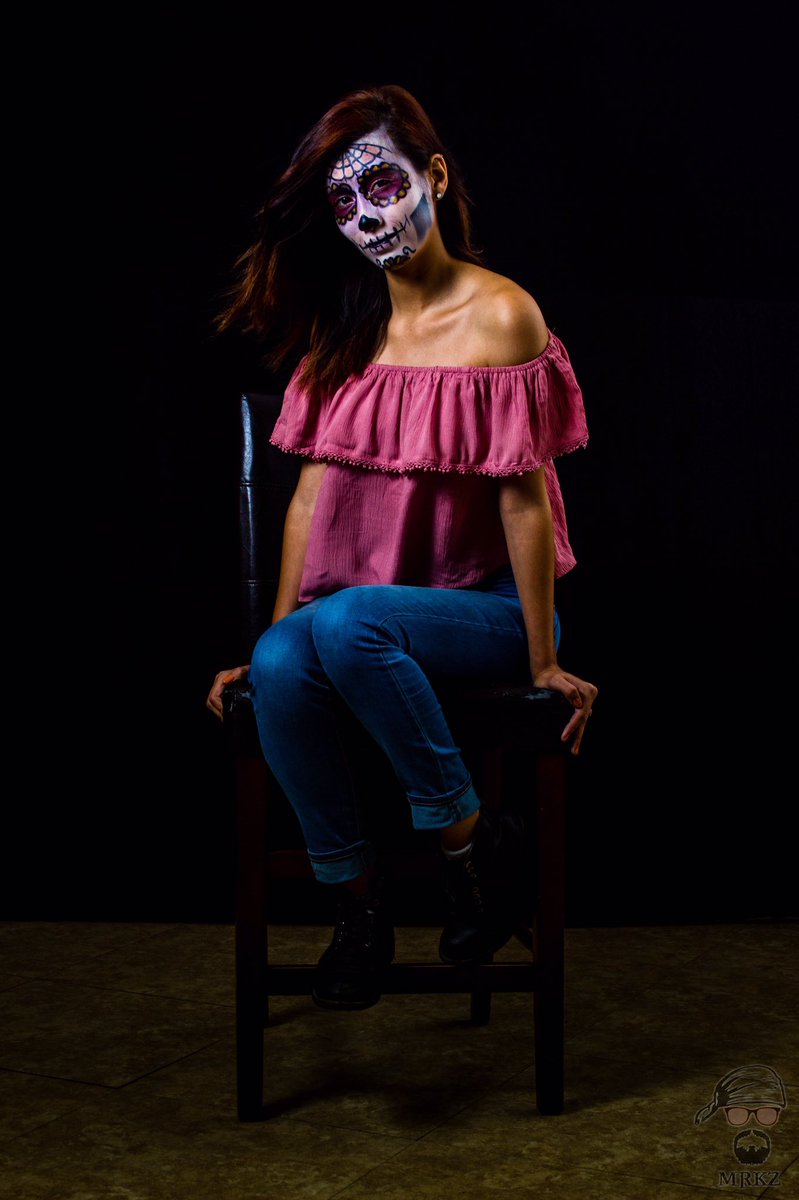 markuzdlgd's tweet photo. Hoy en día de muertos recordamos a los que ya no están y disfrutamos de aquellos que aun nos acompañan #DiaDeMuertos https://t.co/3XRr7Bd9rV