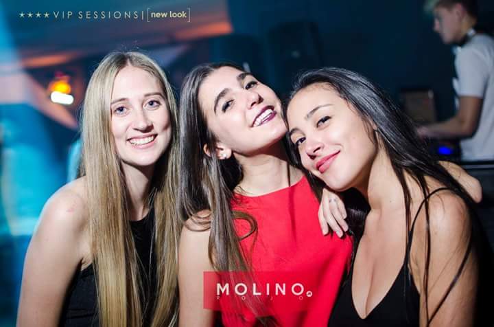 MainVipOficial's tweet photo. Fucking Halloween en @MolinoRojoVcp, todas las fotos en https://t.co/A98182ZluW https://t.co/qCI9rEwmcb