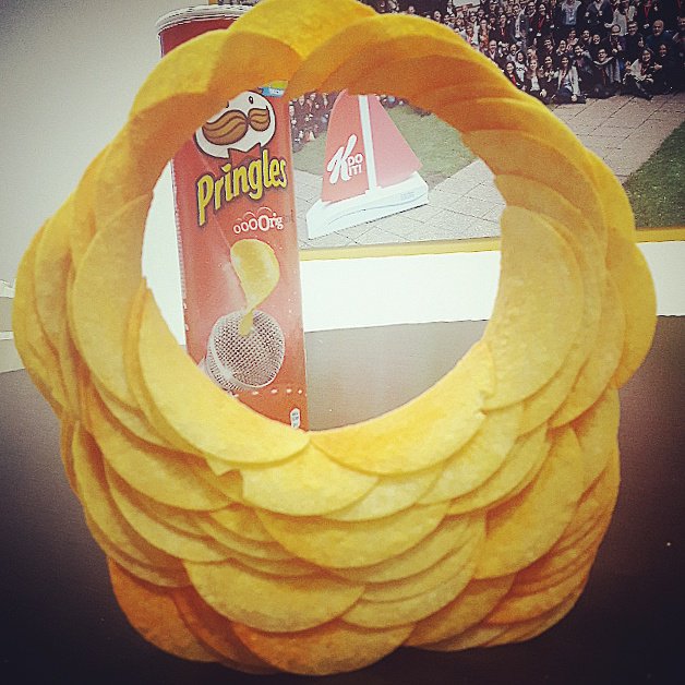 Confermato: NON è un trucco! L´abbiamo fatto in soli 7 minuti con le Pringles Original…ora vediamo i vostri #PringlesRingles!