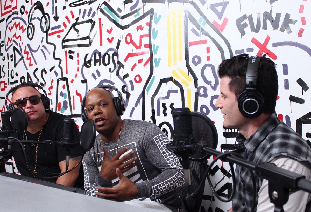 New <a href="/ShortsBoombox/">Too $hort's Boombox</a> ep w/ the mega talented #electronic DJ &amp; producer <a href="/DestructoHARD/">Destructo (old)</a>. Get it all here: bit.ly/2edYJR0