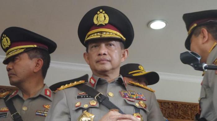 RadioElshinta's tweet photo. Kapolri persilakan Habib Rizieq Shihab bersaksi kasus Ahok https://t.co/EMKvVnQoXR https://t.co/O4WVUgzR4Q