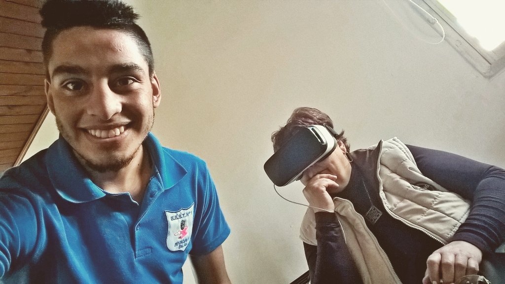 agus_palacioos's tweet image. #RedVirtual 😎