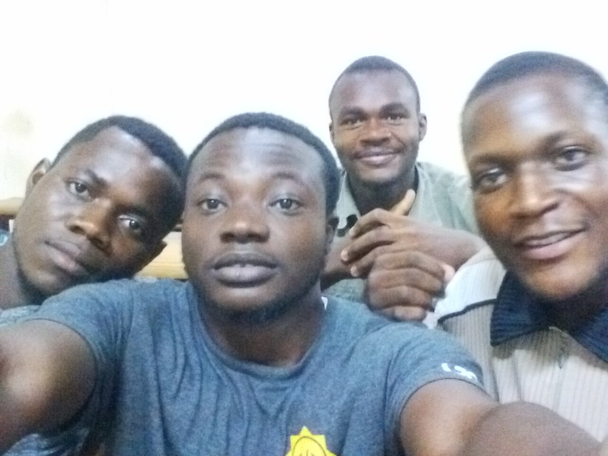 xSavitar's tweet photo. Laravel #plmeetup at UB campus with artisans. Free programming lessons in Laravel powered by @gdgbuea and @skademy https://t.co/cLhLSKS9qt