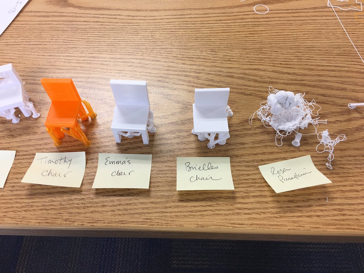 The power of believing in your S and T 🌅 @NoviMeadows Ms. Campos' class designs and 3D prints their classroom and possible configurations:)