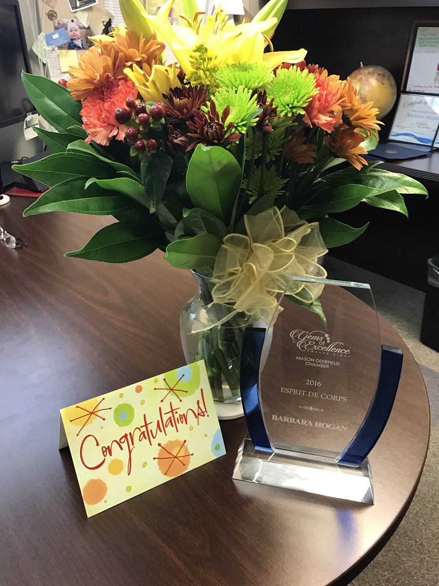 BarbaraEHogan's tweet photo. Feeling thankful @Afidence for good friends and family! Thankful to @madechamber #gemsofexcellence #EspritdeCorp Award. Honored and humbled! https://t.co/EGC0TtJgAA