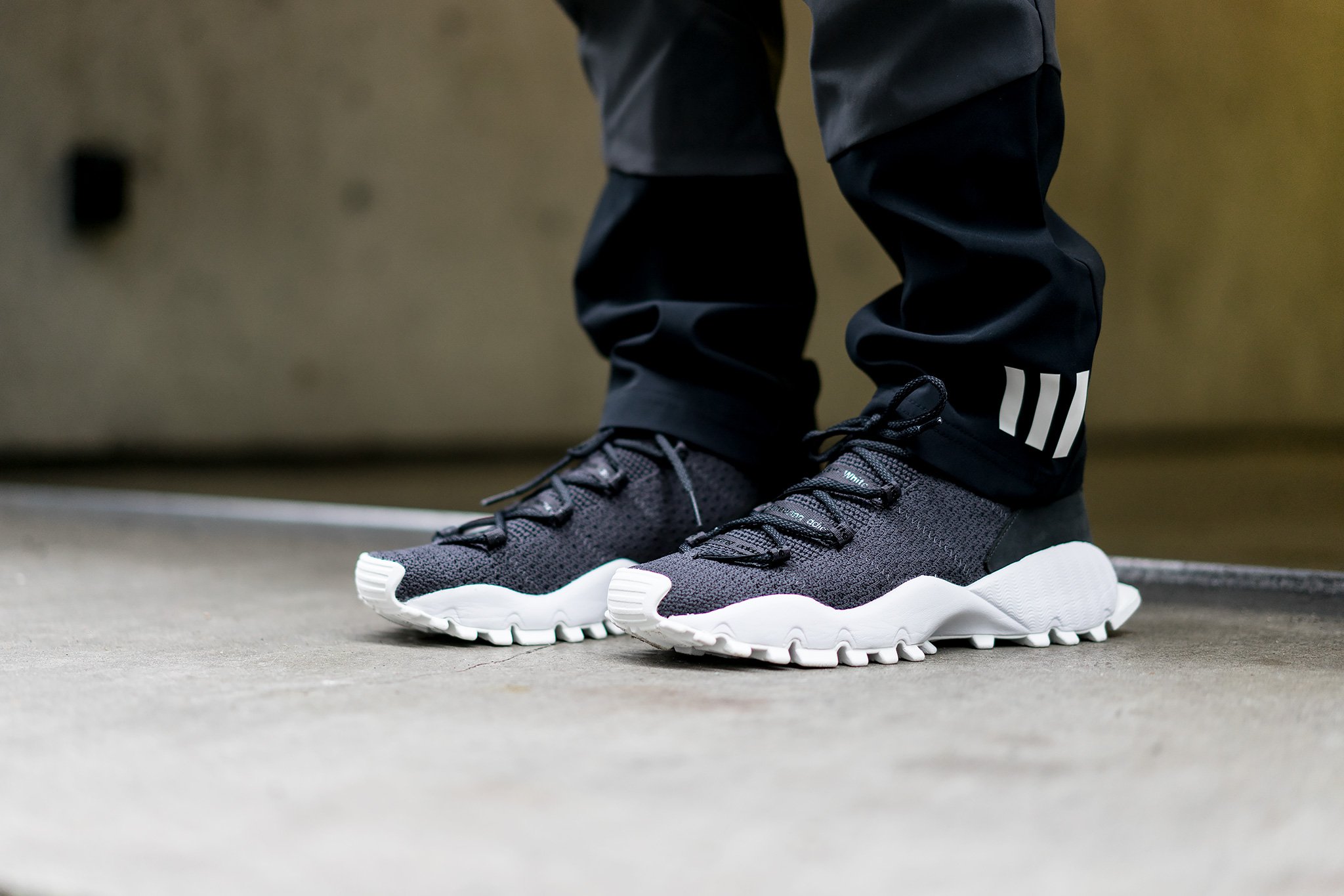 Geografía batería paralelo Twitter \ HAVEN على تويتر: "adidas x White Mountaineering Seeulater Utility  | Now available in Black &amp; Olive: https://t.co/09QfQfJNGd  https://t.co/S2A5O9DJzd"