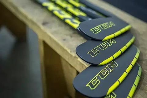 integralhockeyo's tweet image. We’ve got several brand new #ProStock #CCM #UltraTacks sticks #ForSale! Save 30% off their retail price and #NoTax …