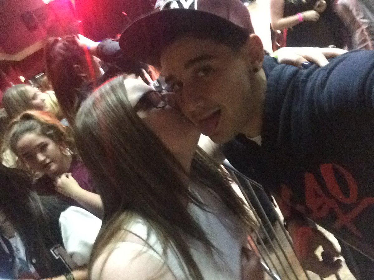 cornerstonerhi's tweet photo. @GotCakeTUpdates @luke_brooks #WeLoveYouLuke 💜💜 such a sweet, loving person https://t.co/mNsOWrgQPs