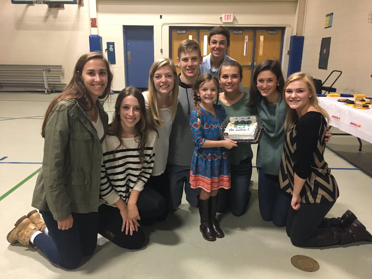 MrsJMadeira's tweet photo. Thank you Lillie for sharing your story with Madeira students at the Breathe, Inc. seminar today! https://t.co/bB2nYVLXjz