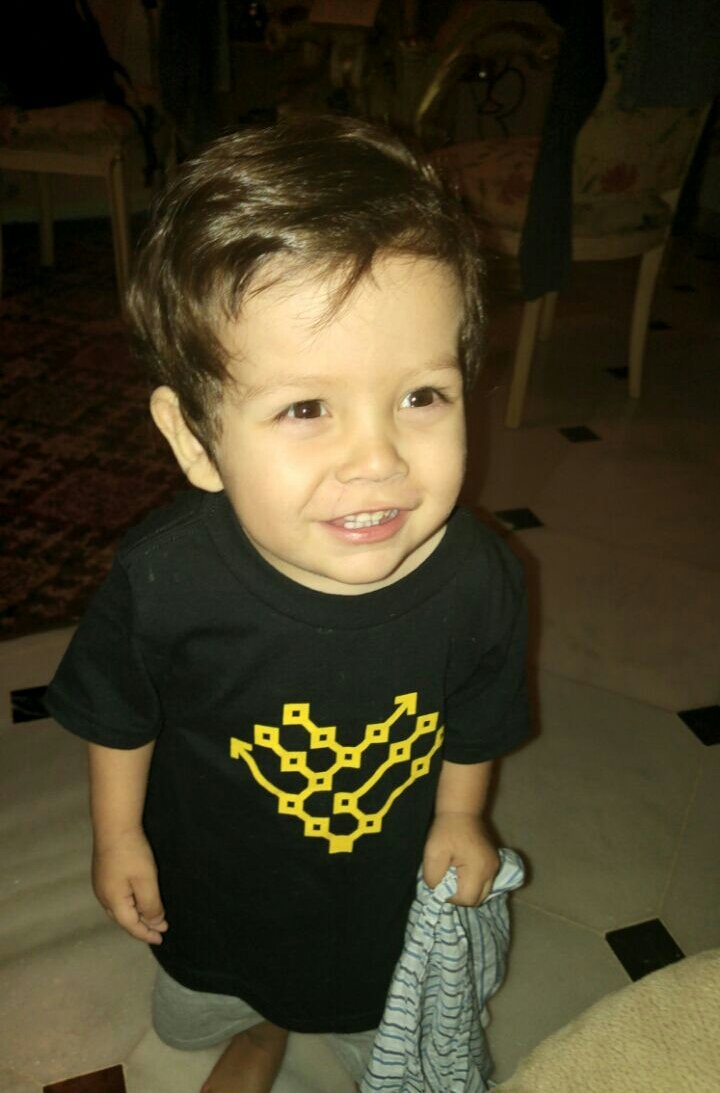 crayfishX's tweet image. New clothes after #puppetconf, My son joshua has upgraded to the latest version of #puppet @puppetize