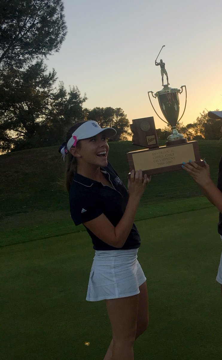 Deanna4Green's tweet photo. Soooo my best friend just won state in golf!!!!! I'm so proud of you tay!!! πβ³οΈ #shedoesitall #captaintaylor https://t.co/QzEHGmUR8E