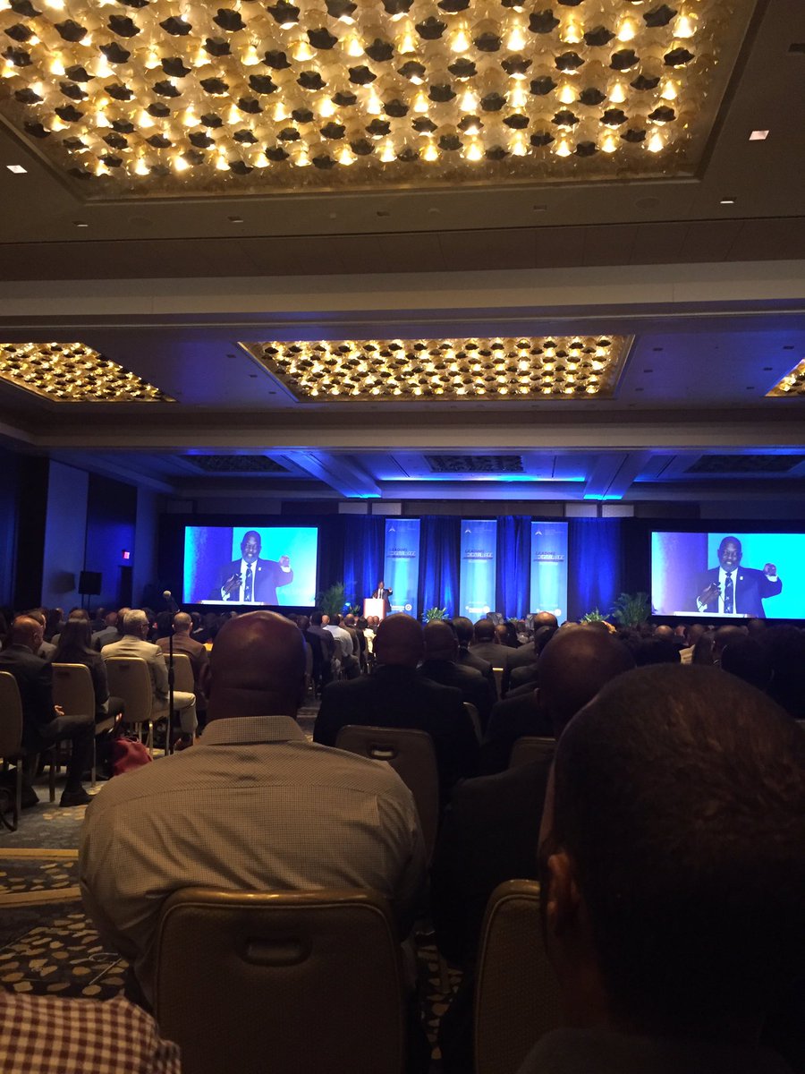 Kyomi_San's tweet photo. @BernardJTyson @elcinfo Great start to what promises to be a foundational milestone in my professional development. #inthenumber https://t.co/hy8OoM9ON3