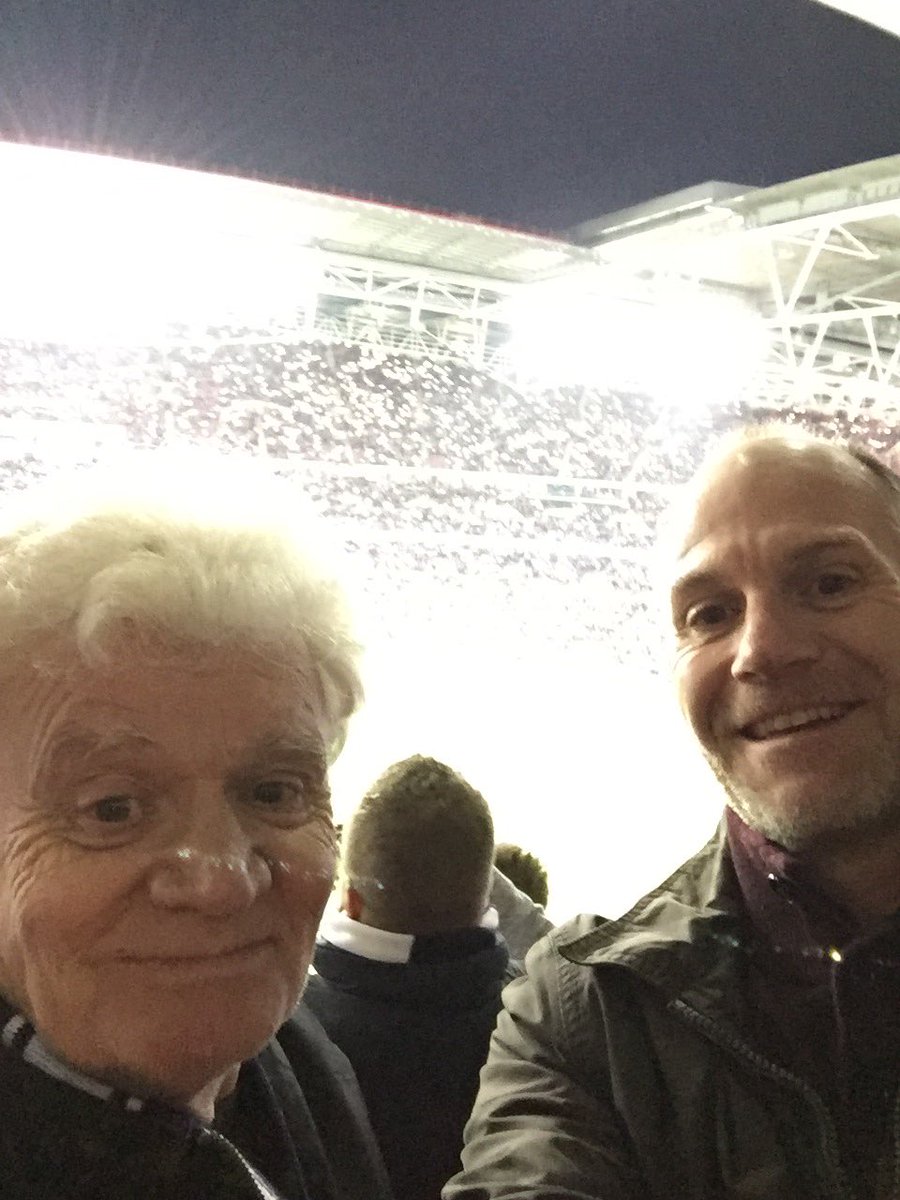 mf_farrington's tweet photo. COYS https://t.co/hRanhEW9Jd