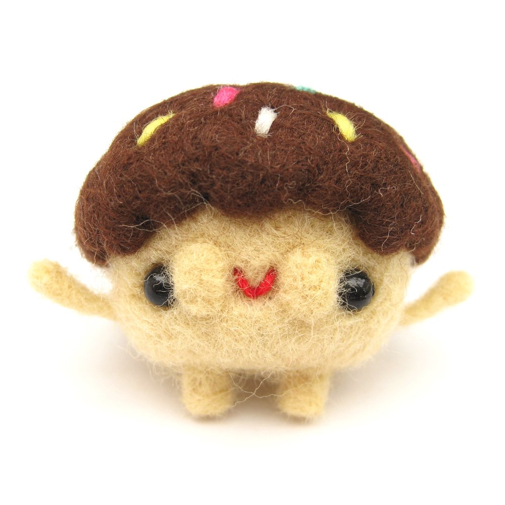 DaPoopycakes's tweet photo. here's Choccy Sprinkles! hand felted, thanks for the lovely response to my little Cupcakeys :3 #HandmadeHour @HandmadeHour #CupCakes https://t.co/ilEG7z0adM