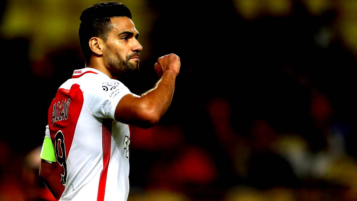 MisterFutbool's tweet photo. Radamel Falcao registra 41 goles en 46 partidos que ha disputado en competiciones europeas. Letal, tigre. https://t.co/TxvqH67Res