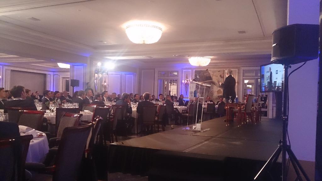 ifaes's tweet photo. @LeoHarlem en #CapCorp2016 https://t.co/d95sgIQLrH