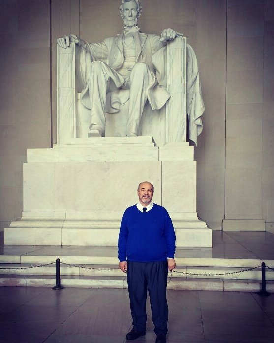 MiguelHArancibi's tweet photo. A días de iniciar mi tarea como veedor #USA2016 recorrí el #LincolnMemorial #Washington https://t.co/psLKqRA0ou