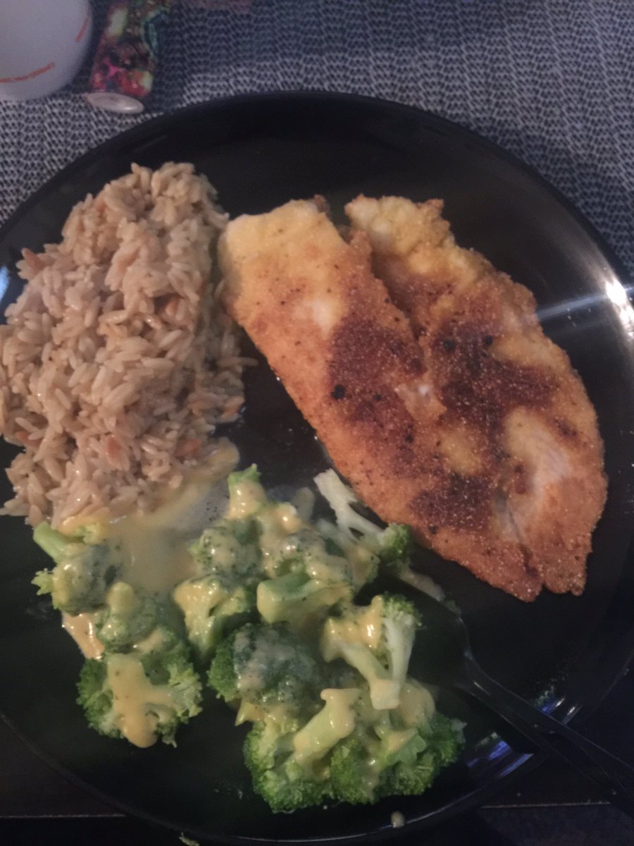 TLCnFurBabes's tweet photo. @HankFox29 @BillAFox29 #BetterPic #CompletePlate #ItsWhats4Dinner2night Think I may have outdone myself this time!! #Proud https://t.co/YyIQdXK91L