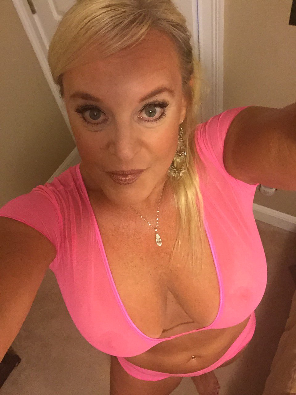Alexis Golden on Twitter "https //t.co/xqrkjrqoQg and VNAlive members