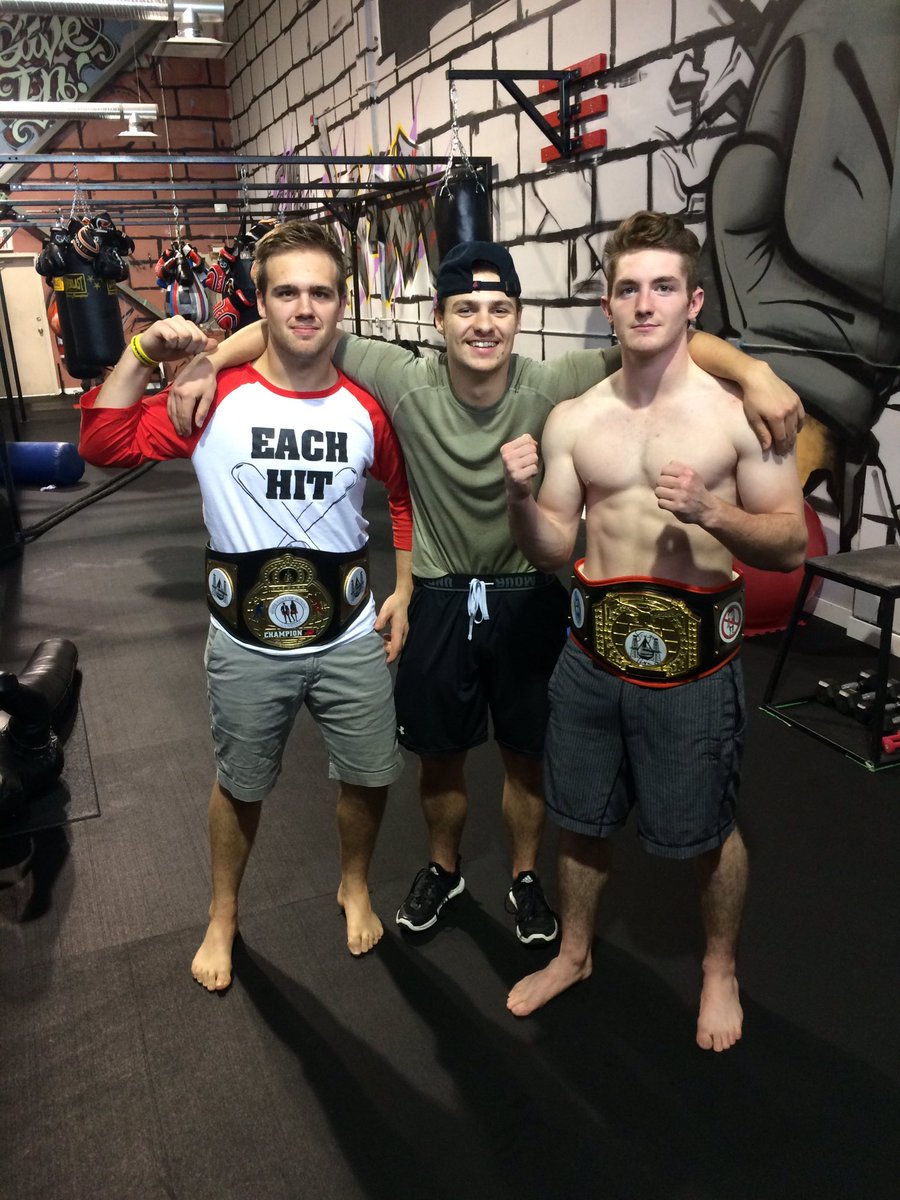 Jeremy_Klessens's tweet photo. Great time at @whitecollarboxr!! All hockey players try this place out! #nextlevelstrength https://t.co/DQObrAtEj1