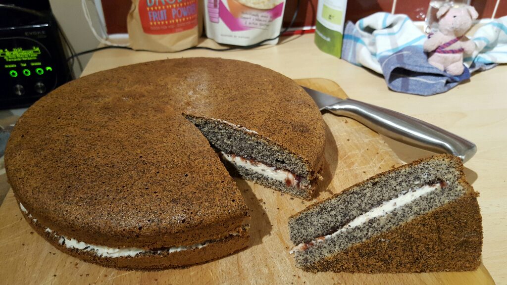 TimWhitemore's tweet photo. This makes me happy #TuesdayCake #DukeOfPuddingshire https://t.co/bR4VI3lIY4