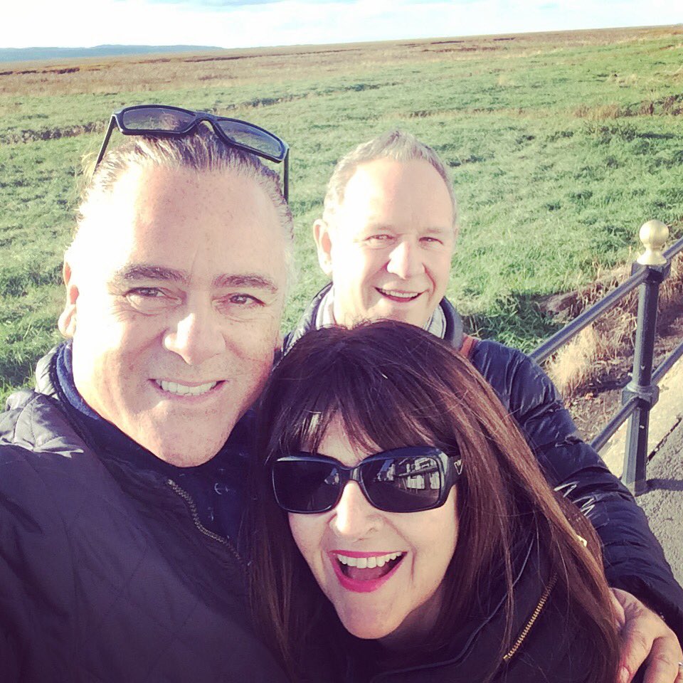 PatrickCameron_'s tweet photo. Lunch in #Parkgate on the Wirral with Sue and Marco before I head back to London Off to Barcelona Friday for #TrendVision2016 #Excited https://t.co/fHVgv3ANSq