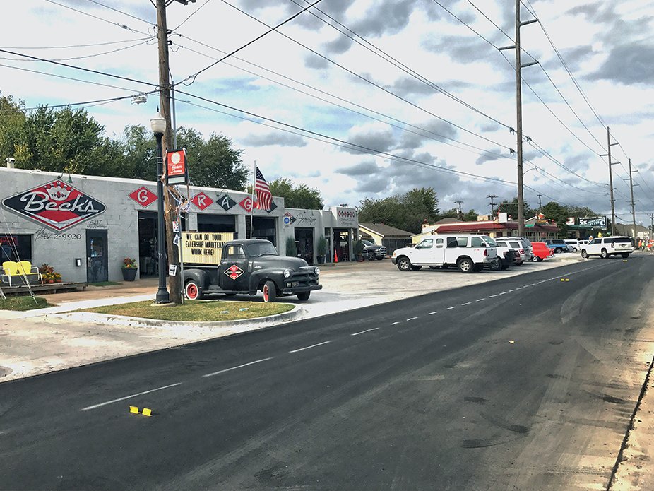 Beck's Garage tweet media