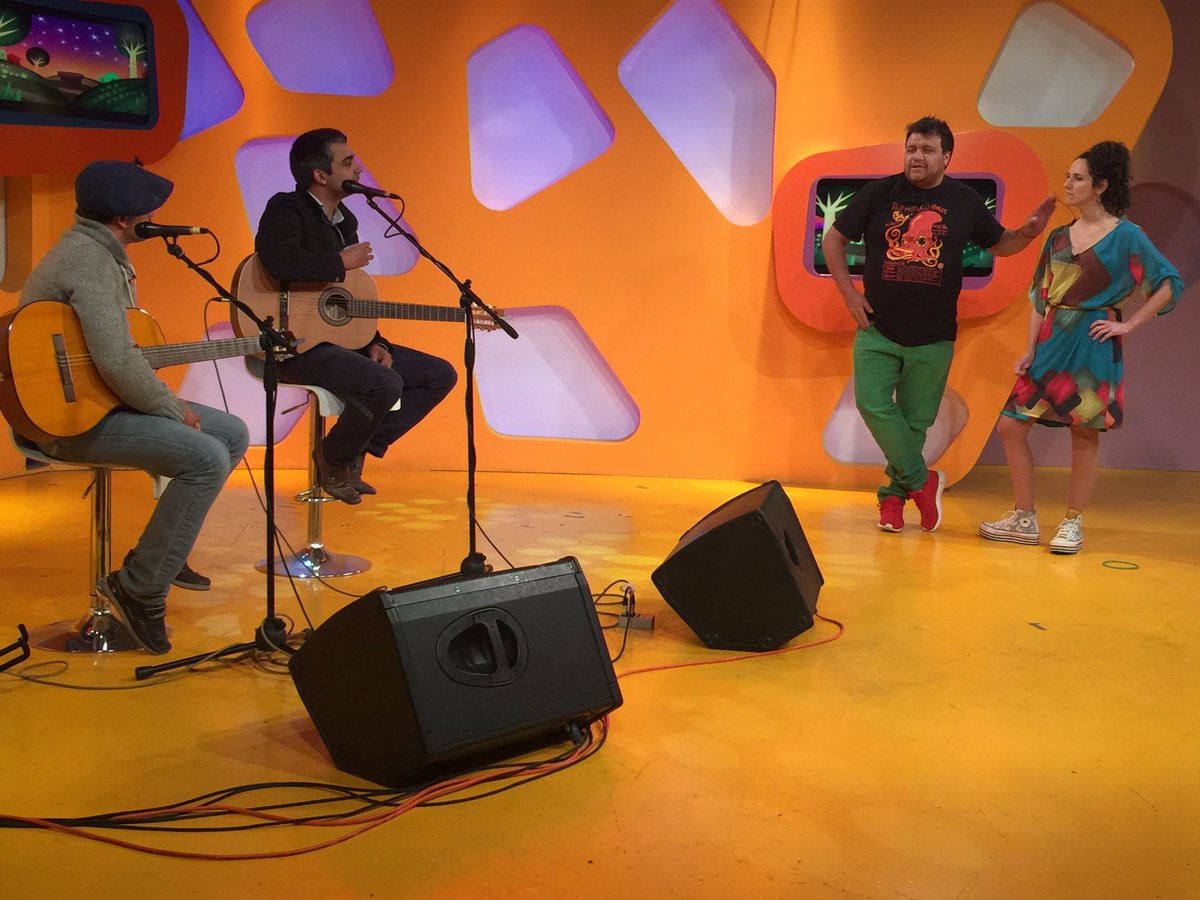 Ahora en <a href="/PoneteComodoTV/">Ponete Cómodo</a> <a href="/FernandoTetes/">Fernando Tetes</a> imperdible !!!