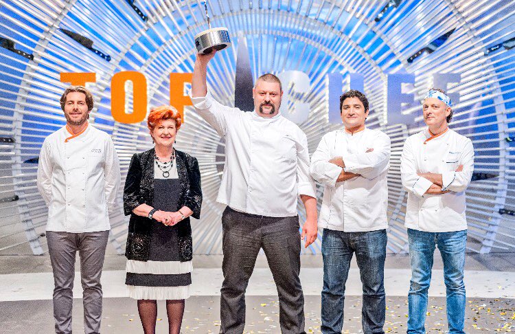 Complimenti al vincitore della prima edizione di #TopChefItalia <a href="/matteofronduti/">Matteo Fronduti</a> <a href="/nove/">NOVE</a> <a href="/topchefitalia/">Top Chef Italia</a>