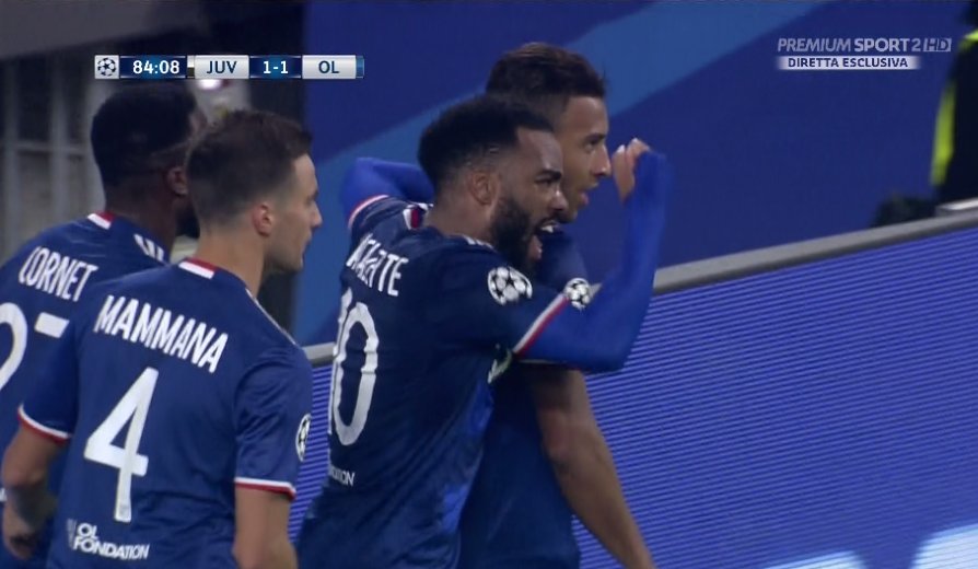 Champions Juventus-Lione 1-1: segnano Higuain e Tolisso, guarda i video dei gol.