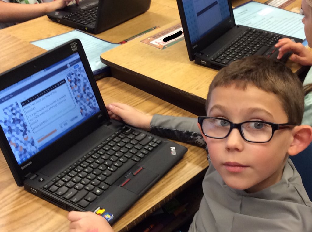 Melanie Seibert tweet media