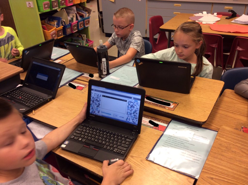 Melanie Seibert tweet media