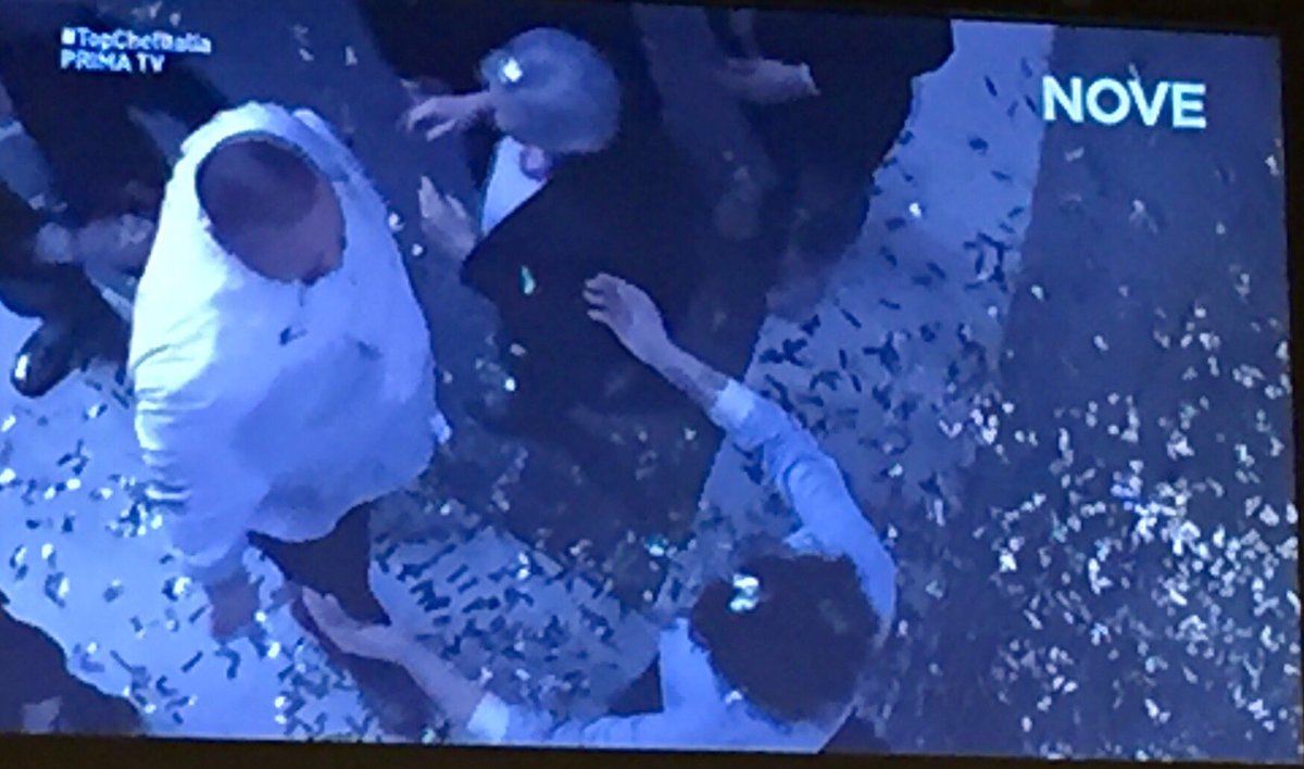 Fronduti è il vincitore! Grande Matteo siamo felici per te #finale #topchefitalia #morenocedroni <a href="/nove/">NOVE</a> <a href="/topchefitalia/">Top Chef Italia</a>