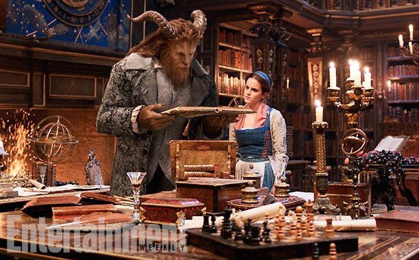 Emma Watson Japan 美女と野獣 公式写真 エマ ワトソン主演映画 美女と野獣 の写真が米エンターテイメントウィークリー誌を通じて公開されました Emma Watson Japan 美女と野獣 公式写真 エマ ワトソン主演映画 美女と野獣 の写真が米エンターテイメントウィークリー誌を通じて公開されました