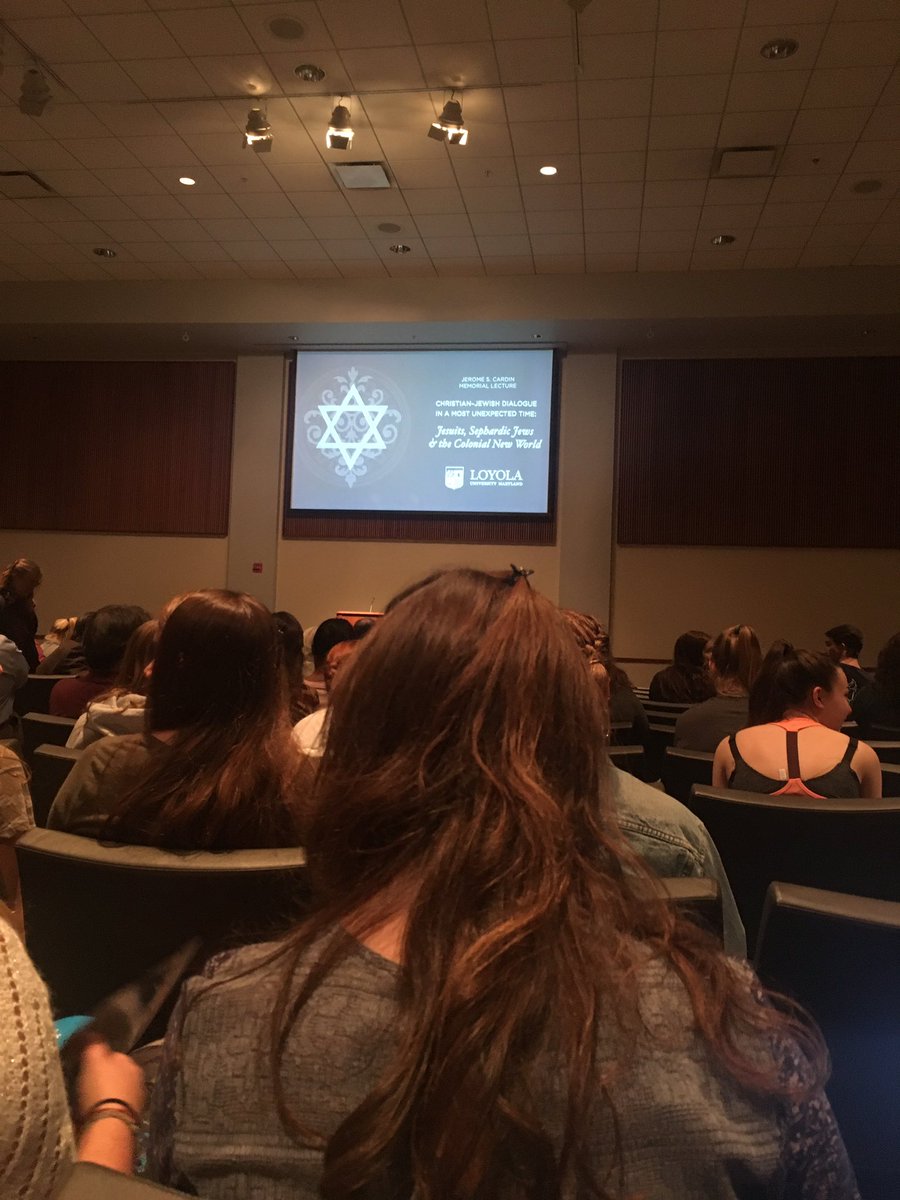 kellokrepkiecom's tweet photo. Jerome S. Cardin Memorial Lecture Time!!!! #Excited #Com203m https://t.co/5W19hH3cOJ