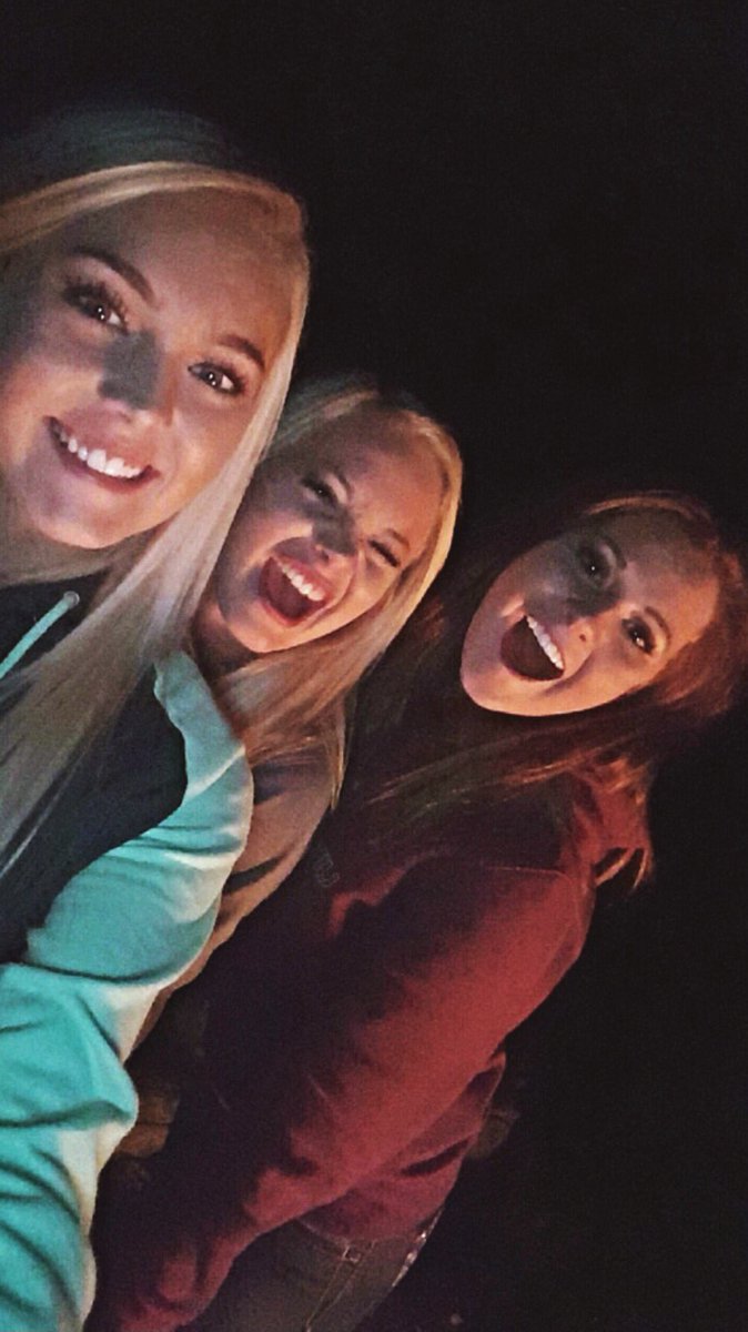 kayylee8's tweet photo. Happy birthday hottie!❤️ https://t.co/PYbYp5IyyD