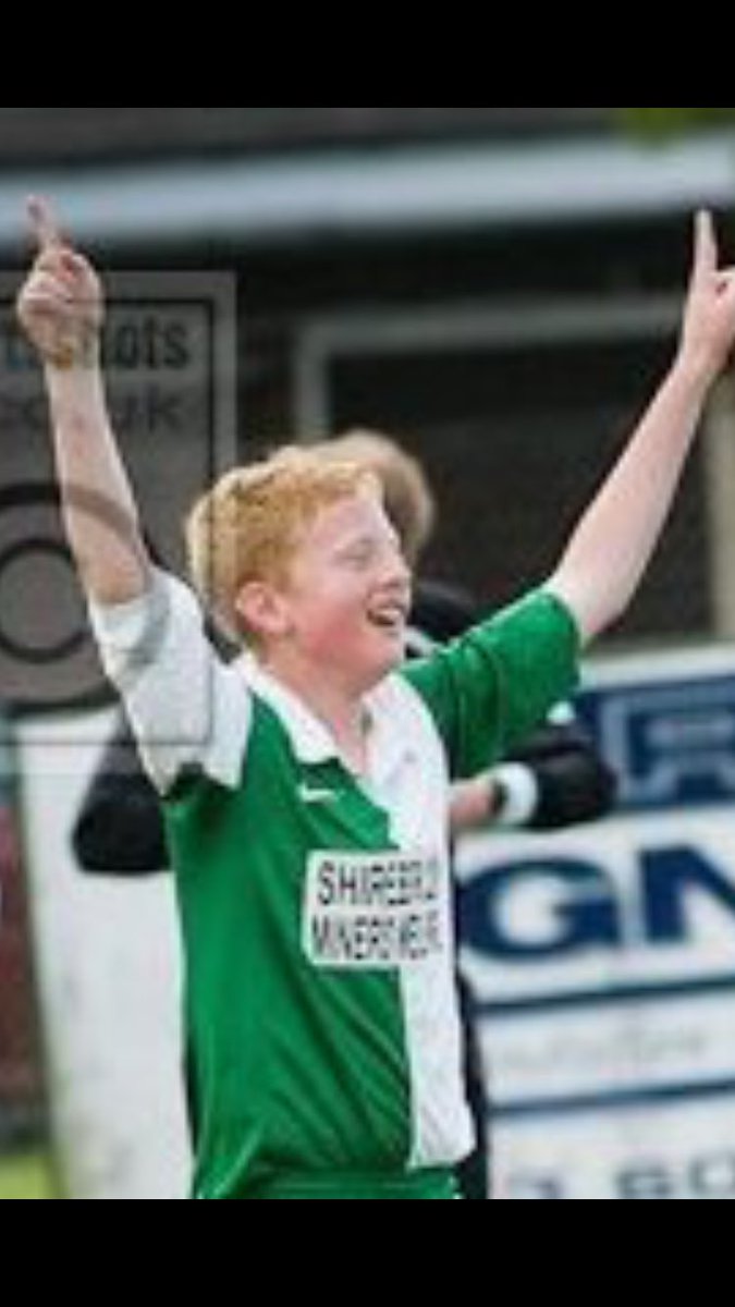 SeshfieldFC's tweet photo. When you last longer than 10 seconds! @AaronVaughan97 https://t.co/RNf2QA1Y22