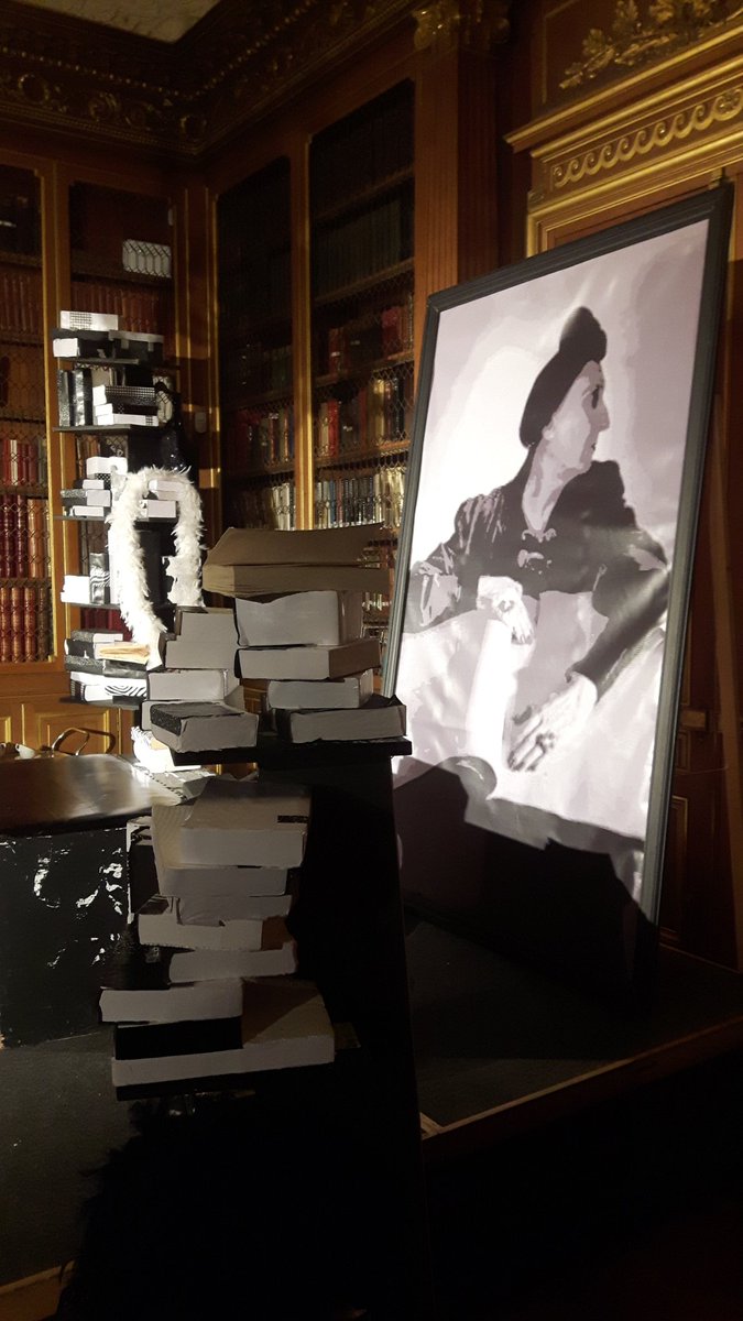 westdeancollege's tweet image. Jules Craig welcomed Edith Sitwell back to West Dean tonight in @Edith_Who Edith, Elizabeth and I, 3 hearts + shared eccentricity #applause