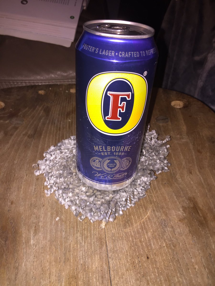 Jamie_williams7's tweet photo. Housemate thought he bagged a bargain on amazon but instead of a rug he got a coaster https://t.co/gMxpvXjEFi